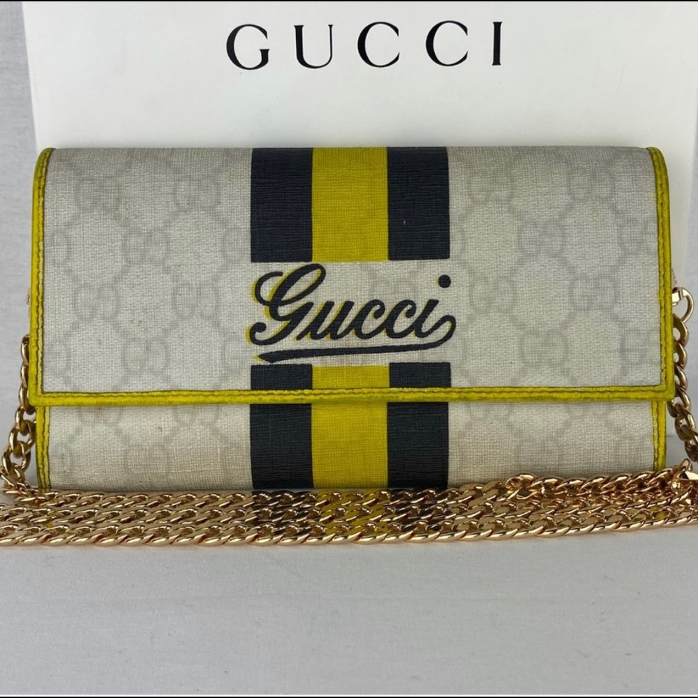 GUCCI Sherry Line GG Wallet on Chain